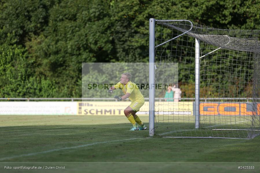 Fundamentum Sportpark, Karlburg, 09.08.2024, sport, action, BFV, Fussball, 5. Spieltag, Bayernliga Nord, SSV, TSV, SSV Jahn Regensburg II (U21), TSV Karlburg - Bild-ID: 2425333