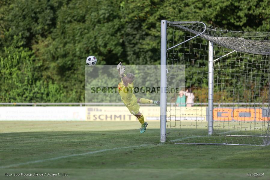 Fundamentum Sportpark, Karlburg, 09.08.2024, sport, action, BFV, Fussball, 5. Spieltag, Bayernliga Nord, SSV, TSV, SSV Jahn Regensburg II (U21), TSV Karlburg - Bild-ID: 2425334