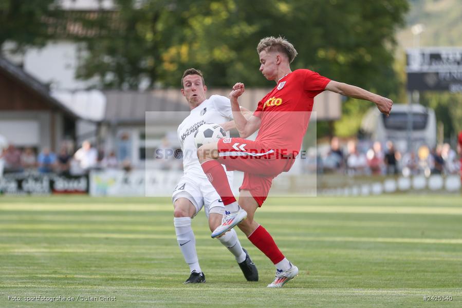 Fundamentum Sportpark, Karlburg, 09.08.2024, sport, action, BFV, Fussball, 5. Spieltag, Bayernliga Nord, SSV, TSV, SSV Jahn Regensburg II (U21), TSV Karlburg - Bild-ID: 2425340