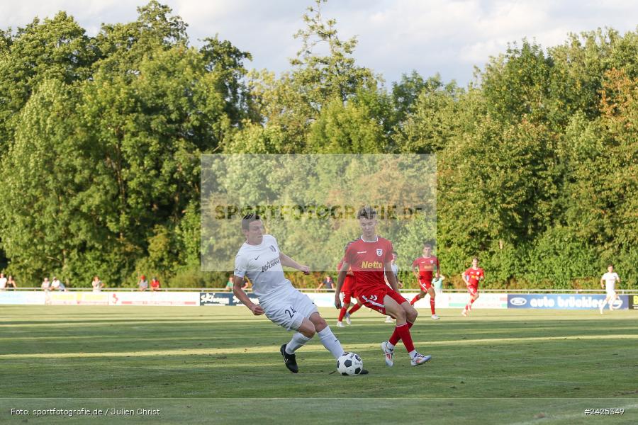 Fundamentum Sportpark, Karlburg, 09.08.2024, sport, action, BFV, Fussball, 5. Spieltag, Bayernliga Nord, SSV, TSV, SSV Jahn Regensburg II (U21), TSV Karlburg - Bild-ID: 2425349