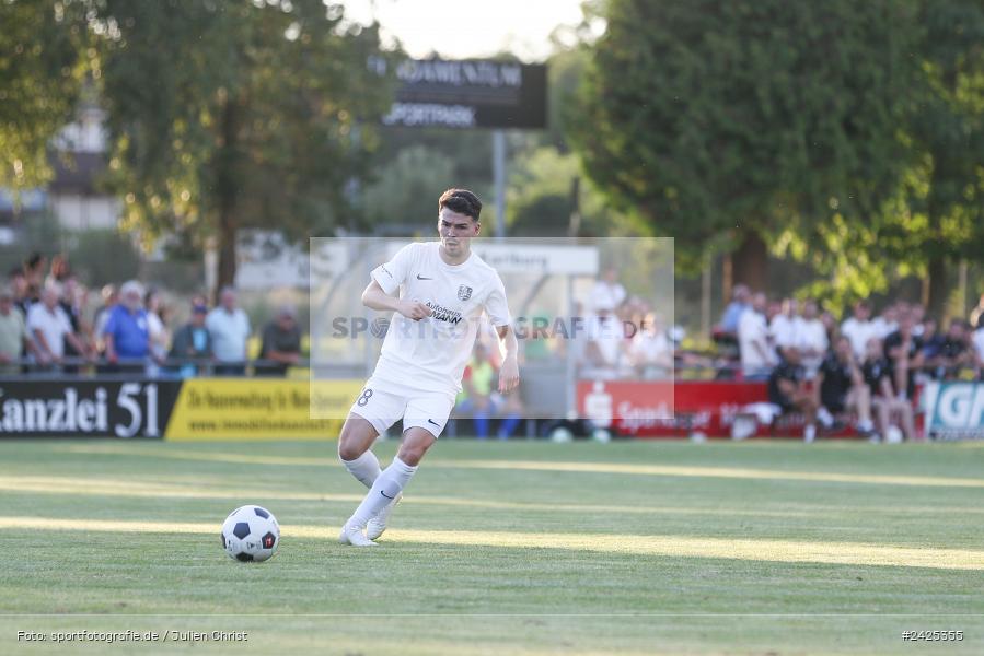 Fundamentum Sportpark, Karlburg, 09.08.2024, sport, action, BFV, Fussball, 5. Spieltag, Bayernliga Nord, SSV, TSV, SSV Jahn Regensburg II (U21), TSV Karlburg - Bild-ID: 2425355