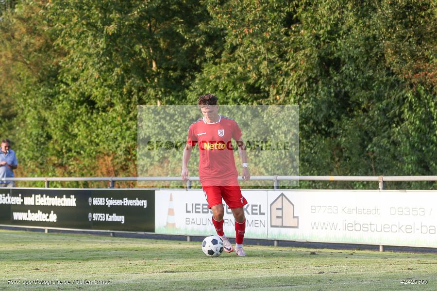 Fundamentum Sportpark, Karlburg, 09.08.2024, sport, action, BFV, Fussball, 5. Spieltag, Bayernliga Nord, SSV, TSV, SSV Jahn Regensburg II (U21), TSV Karlburg - Bild-ID: 2425359