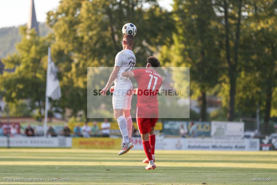 Fundamentum Sportpark, Karlburg, 09.08.2024, sport, action, BFV, Fussball, 5. Spieltag, Bayernliga Nord, SSV, TSV, SSV Jahn Regensburg II (U21), TSV Karlburg - Bild-ID: 2425365
