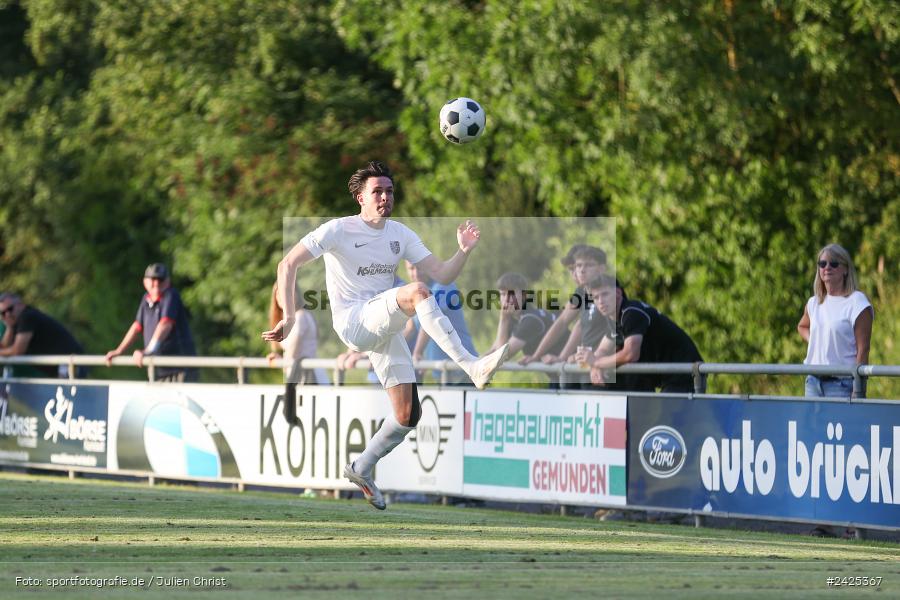 Fundamentum Sportpark, Karlburg, 09.08.2024, sport, action, BFV, Fussball, 5. Spieltag, Bayernliga Nord, SSV, TSV, SSV Jahn Regensburg II (U21), TSV Karlburg - Bild-ID: 2425367