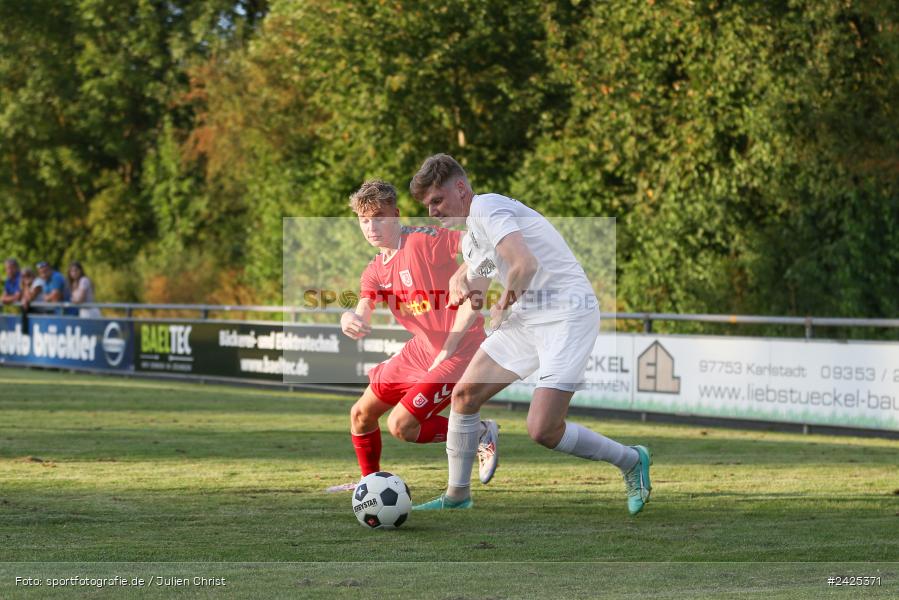 Fundamentum Sportpark, Karlburg, 09.08.2024, sport, action, BFV, Fussball, 5. Spieltag, Bayernliga Nord, SSV, TSV, SSV Jahn Regensburg II (U21), TSV Karlburg - Bild-ID: 2425371