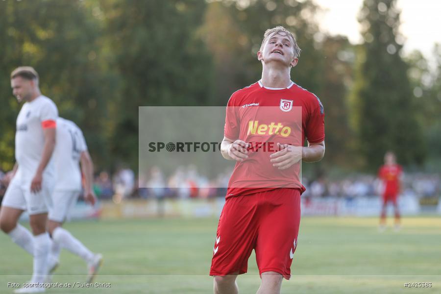 Fundamentum Sportpark, Karlburg, 09.08.2024, sport, action, BFV, Fussball, 5. Spieltag, Bayernliga Nord, SSV, TSV, SSV Jahn Regensburg II (U21), TSV Karlburg - Bild-ID: 2425383