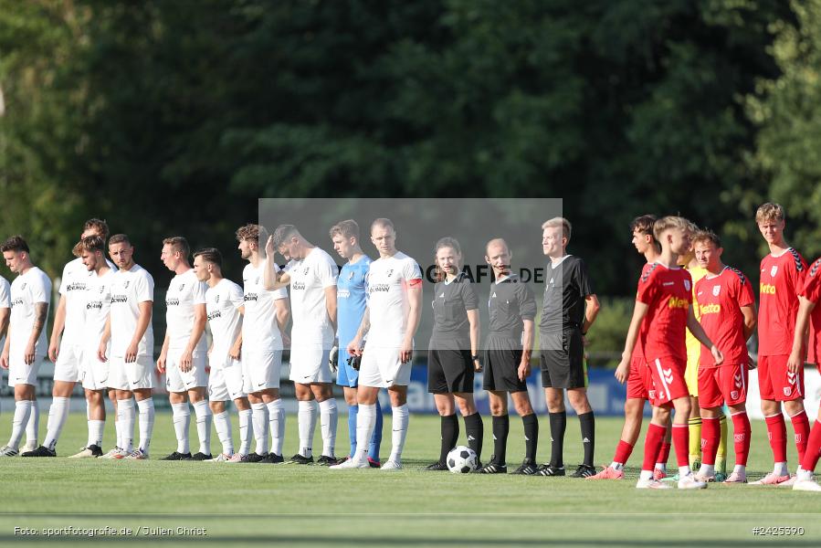 Fundamentum Sportpark, Karlburg, 09.08.2024, sport, action, BFV, Fussball, 5. Spieltag, Bayernliga Nord, SSV, TSV, SSV Jahn Regensburg II (U21), TSV Karlburg - Bild-ID: 2425390