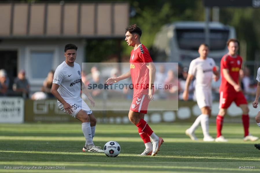 Fundamentum Sportpark, Karlburg, 09.08.2024, sport, action, BFV, Fussball, 5. Spieltag, Bayernliga Nord, SSV, TSV, SSV Jahn Regensburg II (U21), TSV Karlburg - Bild-ID: 2425391