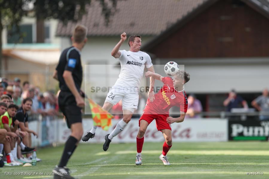 Fundamentum Sportpark, Karlburg, 09.08.2024, sport, action, BFV, Fussball, 5. Spieltag, Bayernliga Nord, SSV, TSV, SSV Jahn Regensburg II (U21), TSV Karlburg - Bild-ID: 2425432