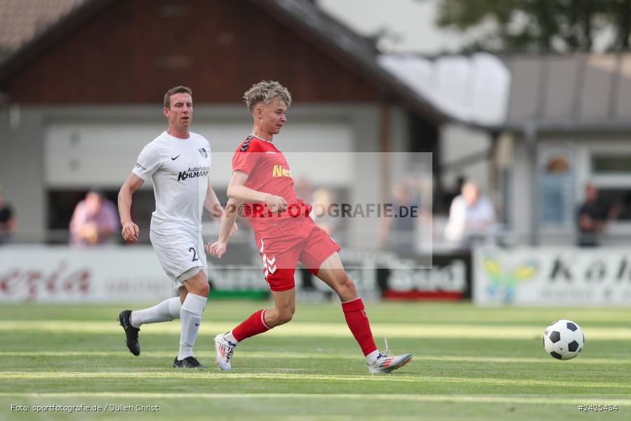 Fundamentum Sportpark, Karlburg, 09.08.2024, sport, action, BFV, Fussball, 5. Spieltag, Bayernliga Nord, SSV, TSV, SSV Jahn Regensburg II (U21), TSV Karlburg - Bild-ID: 2425434