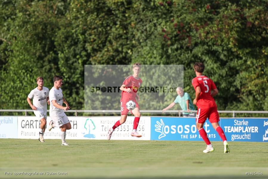 Fundamentum Sportpark, Karlburg, 09.08.2024, sport, action, BFV, Fussball, 5. Spieltag, Bayernliga Nord, SSV, TSV, SSV Jahn Regensburg II (U21), TSV Karlburg - Bild-ID: 2425436