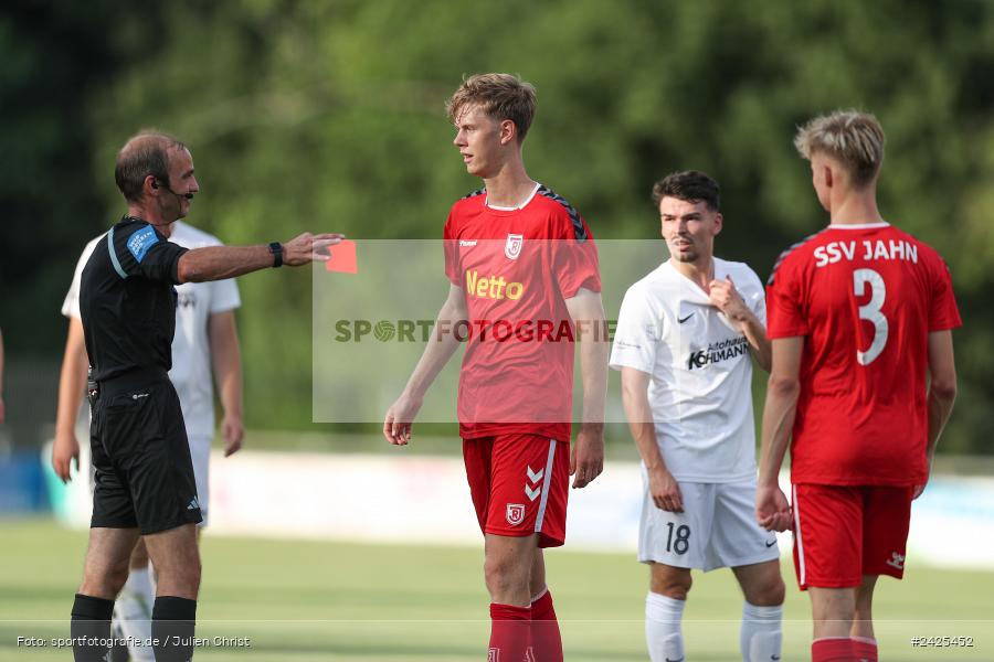 Fundamentum Sportpark, Karlburg, 09.08.2024, sport, action, BFV, Fussball, 5. Spieltag, Bayernliga Nord, SSV, TSV, SSV Jahn Regensburg II (U21), TSV Karlburg - Bild-ID: 2425452