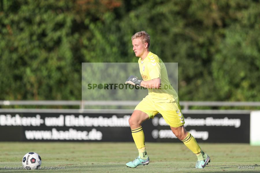 Fundamentum Sportpark, Karlburg, 09.08.2024, sport, action, BFV, Fussball, 5. Spieltag, Bayernliga Nord, SSV, TSV, SSV Jahn Regensburg II (U21), TSV Karlburg - Bild-ID: 2425498