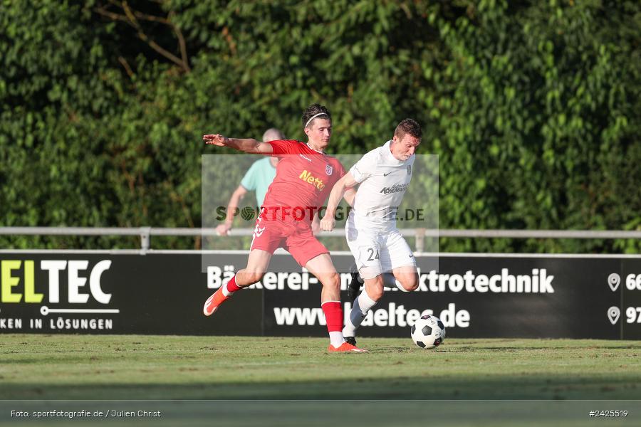 Fundamentum Sportpark, Karlburg, 09.08.2024, sport, action, BFV, Fussball, 5. Spieltag, Bayernliga Nord, SSV, TSV, SSV Jahn Regensburg II (U21), TSV Karlburg - Bild-ID: 2425519
