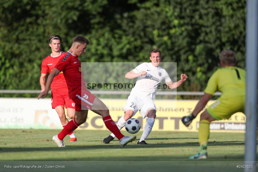 Fundamentum Sportpark, Karlburg, 09.08.2024, sport, action, BFV, Fussball, 5. Spieltag, Bayernliga Nord, SSV, TSV, SSV Jahn Regensburg II (U21), TSV Karlburg - Bild-ID: 2425523