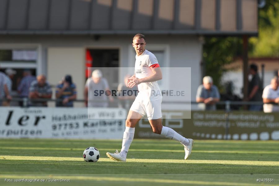 Fundamentum Sportpark, Karlburg, 09.08.2024, sport, action, BFV, Fussball, 5. Spieltag, Bayernliga Nord, SSV, TSV, SSV Jahn Regensburg II (U21), TSV Karlburg - Bild-ID: 2425531