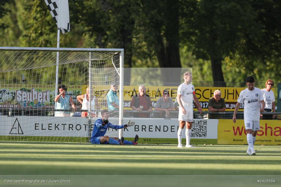 Fundamentum Sportpark, Karlburg, 09.08.2024, sport, action, BFV, Fussball, 5. Spieltag, Bayernliga Nord, SSV, TSV, SSV Jahn Regensburg II (U21), TSV Karlburg - Bild-ID: 2425534