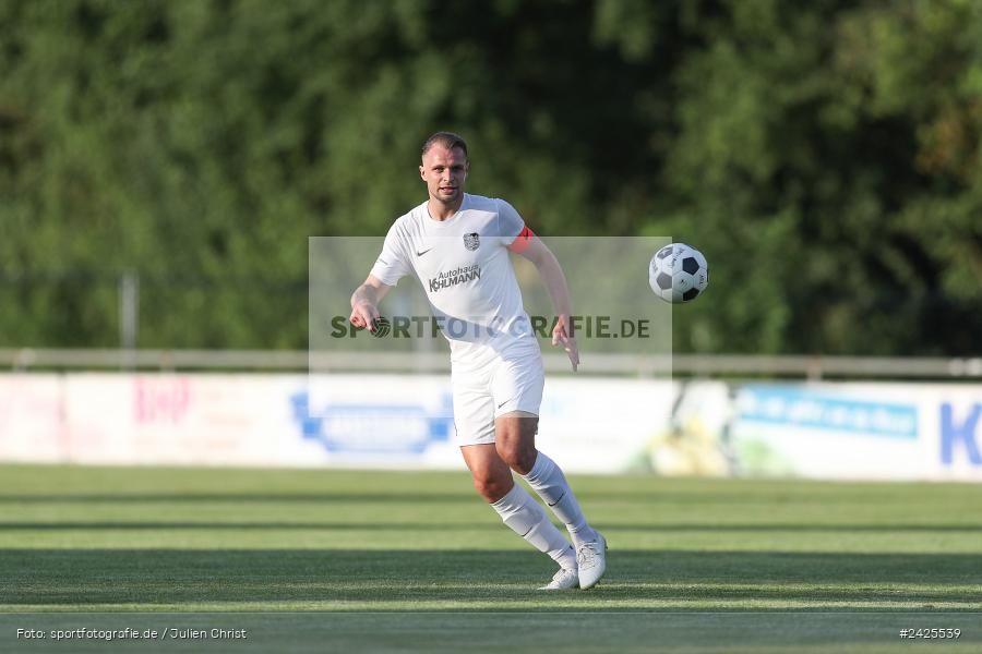 Fundamentum Sportpark, Karlburg, 09.08.2024, sport, action, BFV, Fussball, 5. Spieltag, Bayernliga Nord, SSV, TSV, SSV Jahn Regensburg II (U21), TSV Karlburg - Bild-ID: 2425539