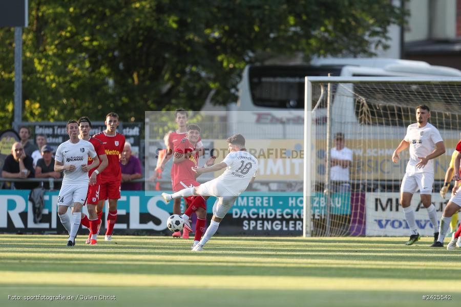Fundamentum Sportpark, Karlburg, 09.08.2024, sport, action, BFV, Fussball, 5. Spieltag, Bayernliga Nord, SSV, TSV, SSV Jahn Regensburg II (U21), TSV Karlburg - Bild-ID: 2425542