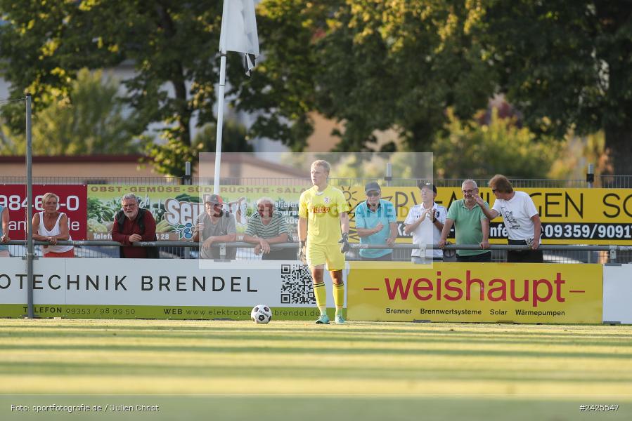 Fundamentum Sportpark, Karlburg, 09.08.2024, sport, action, BFV, Fussball, 5. Spieltag, Bayernliga Nord, SSV, TSV, SSV Jahn Regensburg II (U21), TSV Karlburg - Bild-ID: 2425547