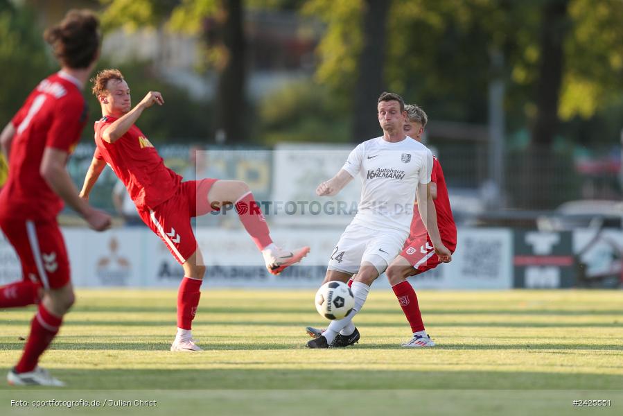 Fundamentum Sportpark, Karlburg, 09.08.2024, sport, action, BFV, Fussball, 5. Spieltag, Bayernliga Nord, SSV, TSV, SSV Jahn Regensburg II (U21), TSV Karlburg - Bild-ID: 2425551