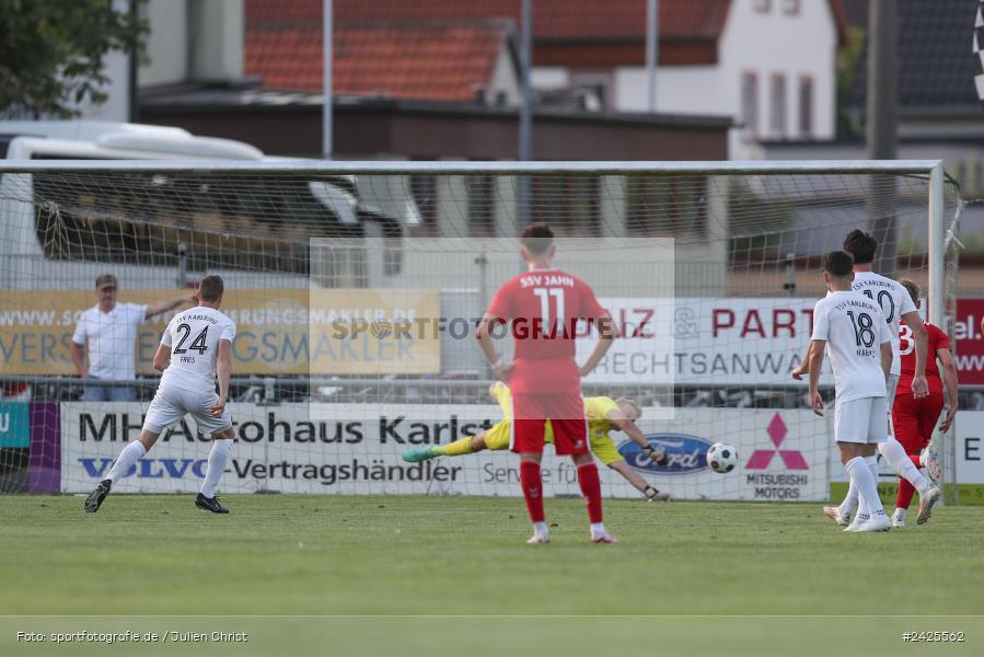 Fundamentum Sportpark, Karlburg, 09.08.2024, sport, action, BFV, Fussball, 5. Spieltag, Bayernliga Nord, SSV, TSV, SSV Jahn Regensburg II (U21), TSV Karlburg - Bild-ID: 2425562
