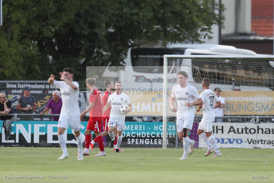 Fundamentum Sportpark, Karlburg, 09.08.2024, sport, action, BFV, Fussball, 5. Spieltag, Bayernliga Nord, SSV, TSV, SSV Jahn Regensburg II (U21), TSV Karlburg - Bild-ID: 2425565