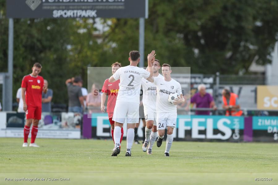 Fundamentum Sportpark, Karlburg, 09.08.2024, sport, action, BFV, Fussball, 5. Spieltag, Bayernliga Nord, SSV, TSV, SSV Jahn Regensburg II (U21), TSV Karlburg - Bild-ID: 2425569