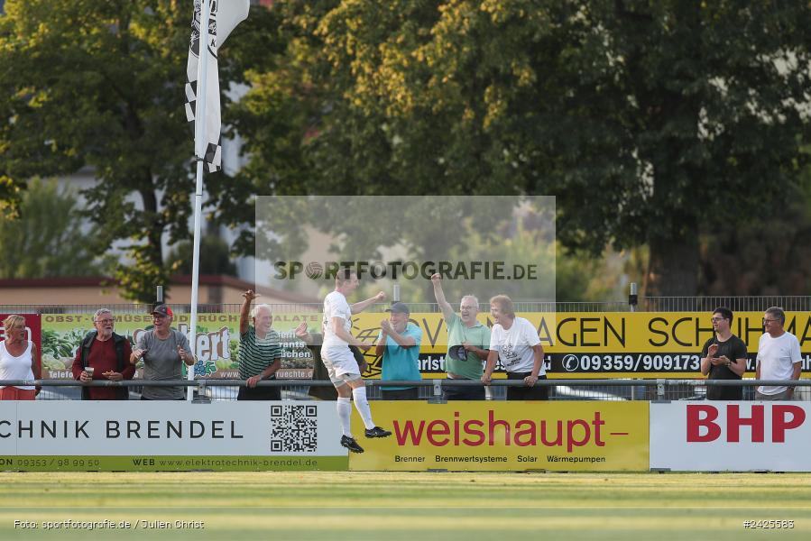 Fundamentum Sportpark, Karlburg, 09.08.2024, sport, action, BFV, Fussball, 5. Spieltag, Bayernliga Nord, SSV, TSV, SSV Jahn Regensburg II (U21), TSV Karlburg - Bild-ID: 2425583