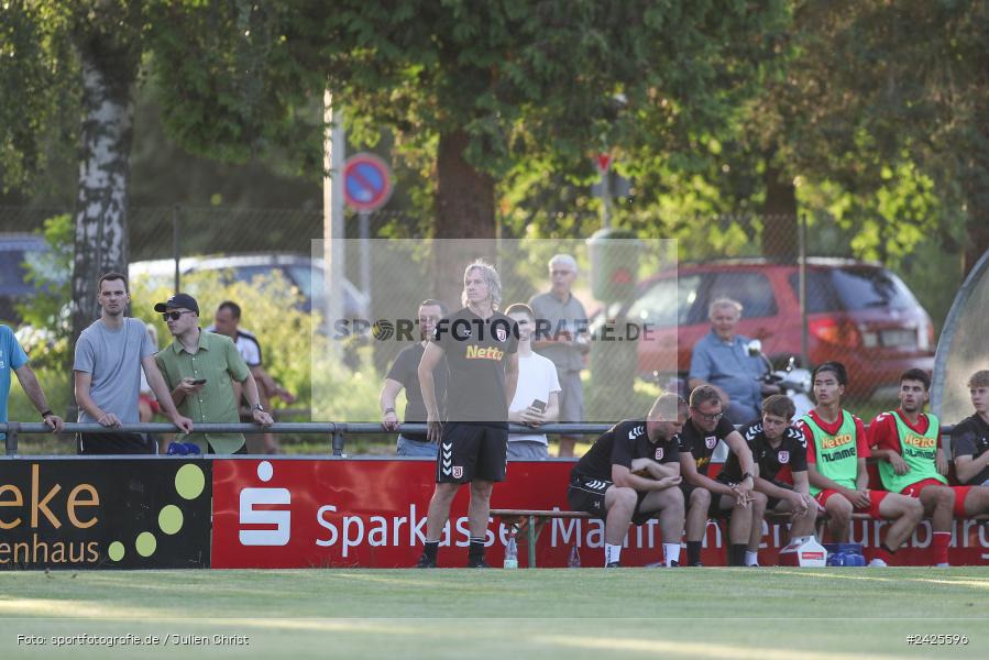 Fundamentum Sportpark, Karlburg, 09.08.2024, sport, action, BFV, Fussball, 5. Spieltag, Bayernliga Nord, SSV, TSV, SSV Jahn Regensburg II (U21), TSV Karlburg - Bild-ID: 2425596