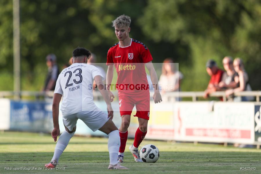 Fundamentum Sportpark, Karlburg, 09.08.2024, sport, action, BFV, Fussball, 5. Spieltag, Bayernliga Nord, SSV, TSV, SSV Jahn Regensburg II (U21), TSV Karlburg - Bild-ID: 2425610