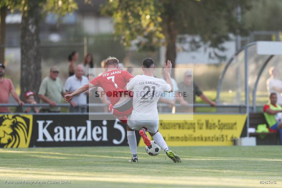 Fundamentum Sportpark, Karlburg, 09.08.2024, sport, action, BFV, Fussball, 5. Spieltag, Bayernliga Nord, SSV, TSV, SSV Jahn Regensburg II (U21), TSV Karlburg - Bild-ID: 2425612