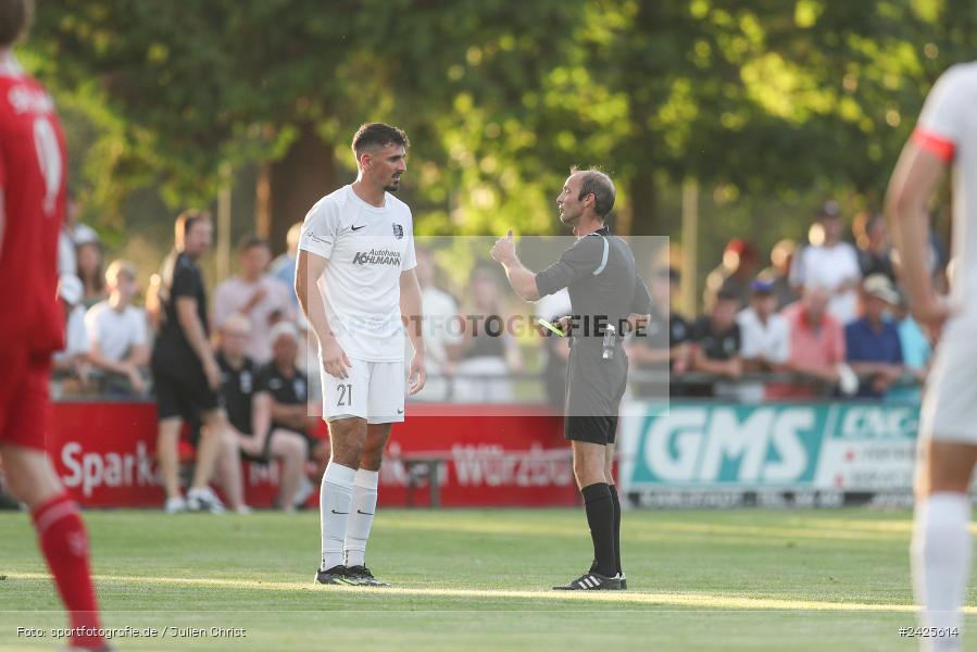 Fundamentum Sportpark, Karlburg, 09.08.2024, sport, action, BFV, Fussball, 5. Spieltag, Bayernliga Nord, SSV, TSV, SSV Jahn Regensburg II (U21), TSV Karlburg - Bild-ID: 2425614