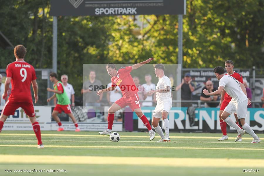 Fundamentum Sportpark, Karlburg, 09.08.2024, sport, action, BFV, Fussball, 5. Spieltag, Bayernliga Nord, SSV, TSV, SSV Jahn Regensburg II (U21), TSV Karlburg - Bild-ID: 2425619