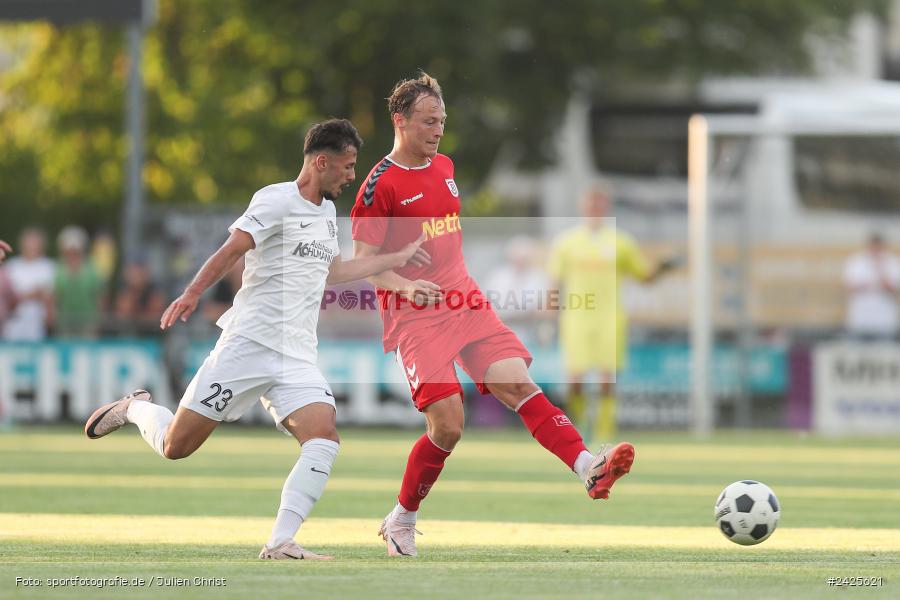 Fundamentum Sportpark, Karlburg, 09.08.2024, sport, action, BFV, Fussball, 5. Spieltag, Bayernliga Nord, SSV, TSV, SSV Jahn Regensburg II (U21), TSV Karlburg - Bild-ID: 2425621