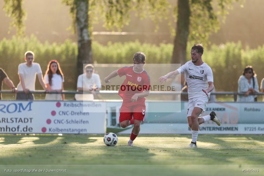 Fundamentum Sportpark, Karlburg, 09.08.2024, sport, action, BFV, Fussball, 5. Spieltag, Bayernliga Nord, SSV, TSV, SSV Jahn Regensburg II (U21), TSV Karlburg - Bild-ID: 2425623
