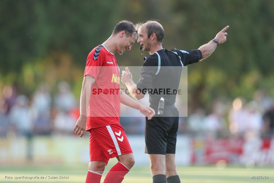 Fundamentum Sportpark, Karlburg, 09.08.2024, sport, action, BFV, Fussball, 5. Spieltag, Bayernliga Nord, SSV, TSV, SSV Jahn Regensburg II (U21), TSV Karlburg - Bild-ID: 2425634
