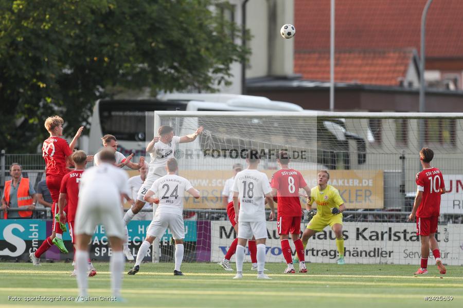 Fundamentum Sportpark, Karlburg, 09.08.2024, sport, action, BFV, Fussball, 5. Spieltag, Bayernliga Nord, SSV, TSV, SSV Jahn Regensburg II (U21), TSV Karlburg - Bild-ID: 2425639