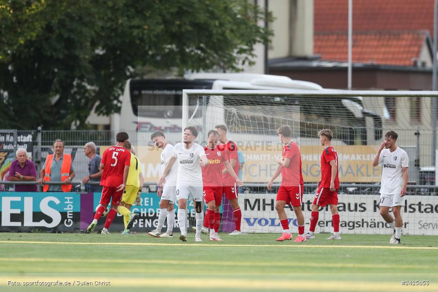Fundamentum Sportpark, Karlburg, 09.08.2024, sport, action, BFV, Fussball, 5. Spieltag, Bayernliga Nord, SSV, TSV, SSV Jahn Regensburg II (U21), TSV Karlburg - Bild-ID: 2425653