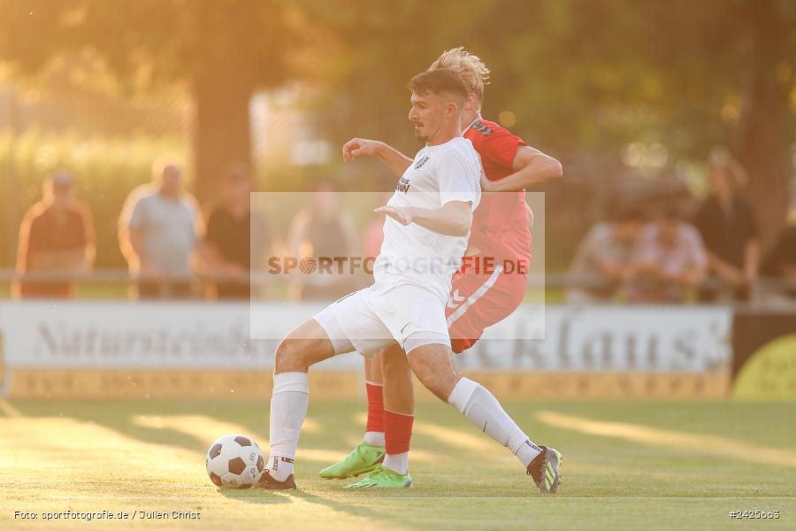 Fundamentum Sportpark, Karlburg, 09.08.2024, sport, action, BFV, Fussball, 5. Spieltag, Bayernliga Nord, SSV, TSV, SSV Jahn Regensburg II (U21), TSV Karlburg - Bild-ID: 2425663
