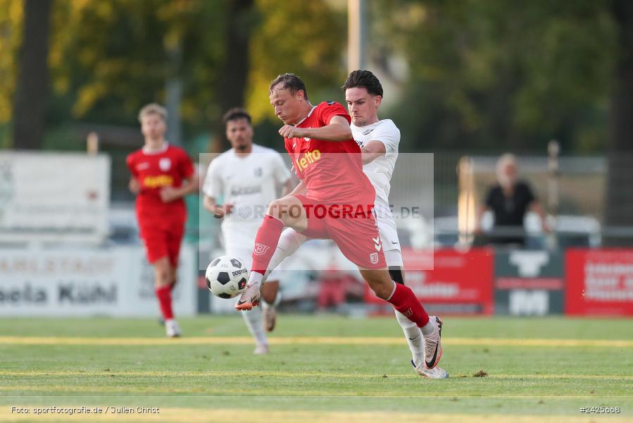 Fundamentum Sportpark, Karlburg, 09.08.2024, sport, action, BFV, Fussball, 5. Spieltag, Bayernliga Nord, SSV, TSV, SSV Jahn Regensburg II (U21), TSV Karlburg - Bild-ID: 2425668