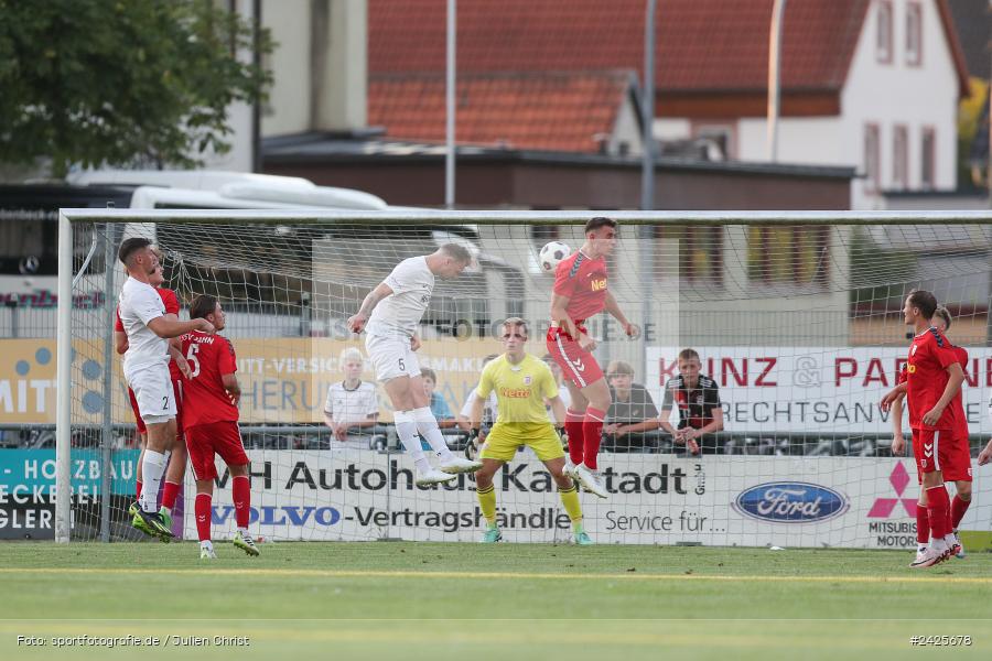 Fundamentum Sportpark, Karlburg, 09.08.2024, sport, action, BFV, Fussball, 5. Spieltag, Bayernliga Nord, SSV, TSV, SSV Jahn Regensburg II (U21), TSV Karlburg - Bild-ID: 2425678