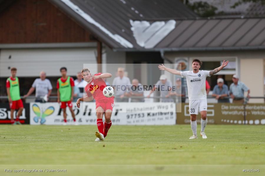 Fundamentum Sportpark, Karlburg, 09.08.2024, sport, action, BFV, Fussball, 5. Spieltag, Bayernliga Nord, SSV, TSV, SSV Jahn Regensburg II (U21), TSV Karlburg - Bild-ID: 2425695