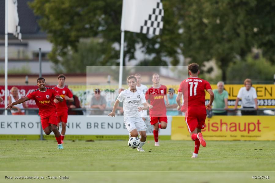 Fundamentum Sportpark, Karlburg, 09.08.2024, sport, action, BFV, Fussball, 5. Spieltag, Bayernliga Nord, SSV, TSV, SSV Jahn Regensburg II (U21), TSV Karlburg - Bild-ID: 2425708
