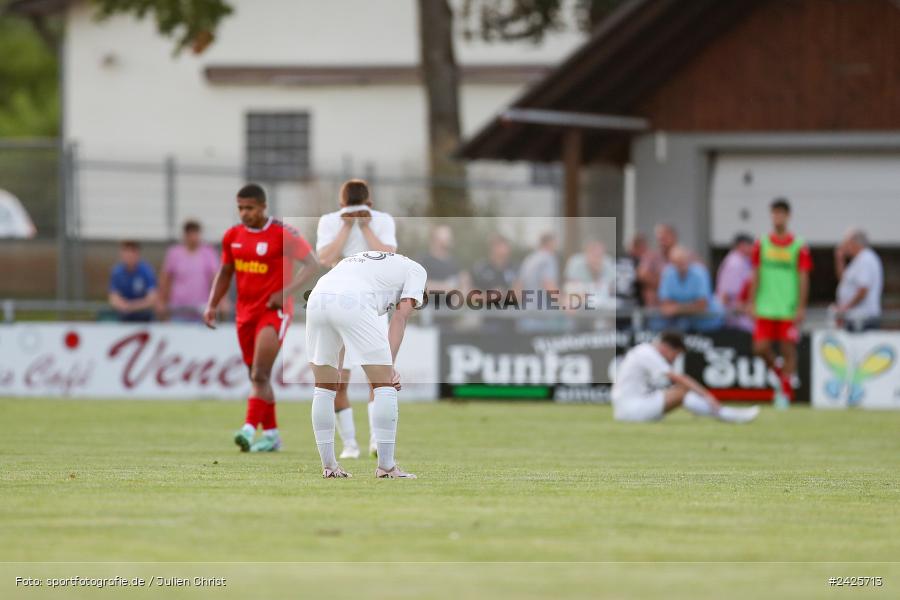 Fundamentum Sportpark, Karlburg, 09.08.2024, sport, action, BFV, Fussball, 5. Spieltag, Bayernliga Nord, SSV, TSV, SSV Jahn Regensburg II (U21), TSV Karlburg - Bild-ID: 2425713