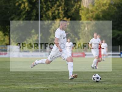 Fotos von TSV Karlburg - SSV Jahn Regensburg II (U21) auf sportfotografie.de