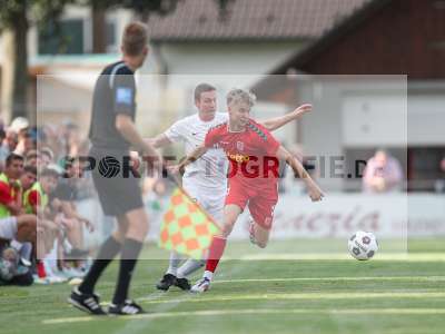 Fotos von TSV Karlburg - SSV Jahn Regensburg II (U21) auf sportfotografie.de