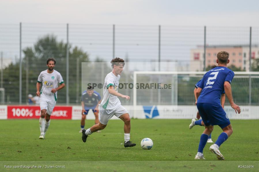 sport, action, Würzburger FV 04, Würzburg, WFV, TSV Neudrossenfeld, TSV, Sepp-Endres-Sportanlage, Fussball, Bayernliga Nord, BFV, 5. Spieltag, 13.08.2024 - Bild-ID: 2426614