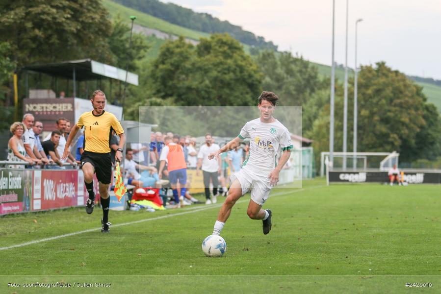 sport, action, Würzburger FV 04, Würzburg, WFV, TSV Neudrossenfeld, TSV, Sepp-Endres-Sportanlage, Fussball, Bayernliga Nord, BFV, 5. Spieltag, 13.08.2024 - Bild-ID: 2426616