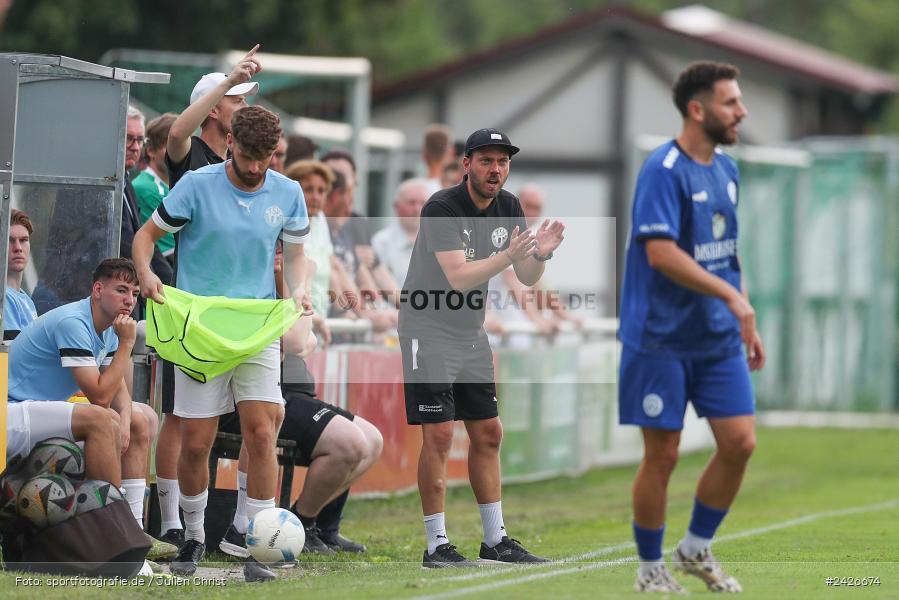 sport, action, Würzburger FV 04, Würzburg, WFV, TSV Neudrossenfeld, TSV, Sepp-Endres-Sportanlage, Fussball, Bayernliga Nord, BFV, 5. Spieltag, 13.08.2024 - Bild-ID: 2426674